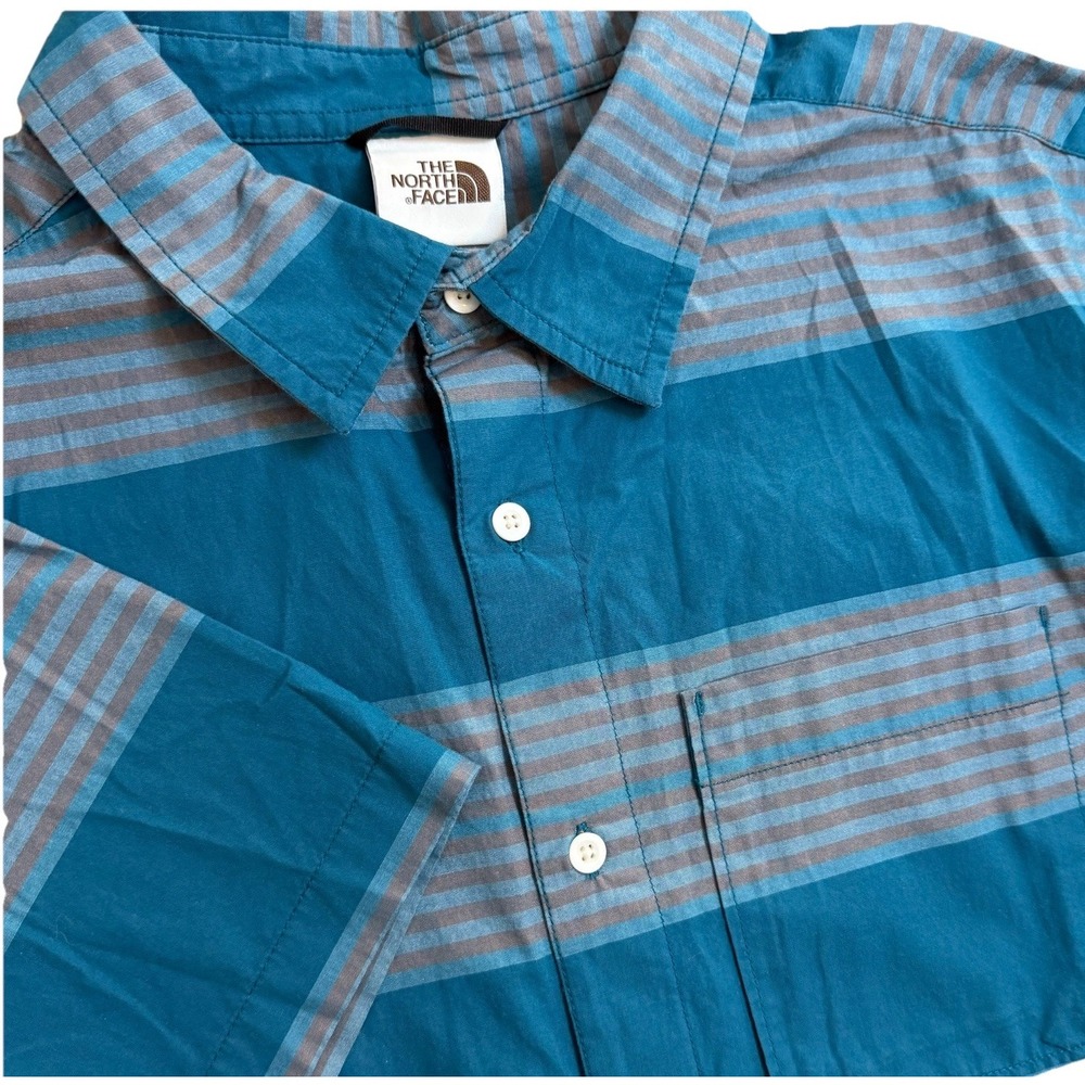 The North Face Men's XL Button Up Shirt Blue Stripe Outdoor Hiking Cotton Beach